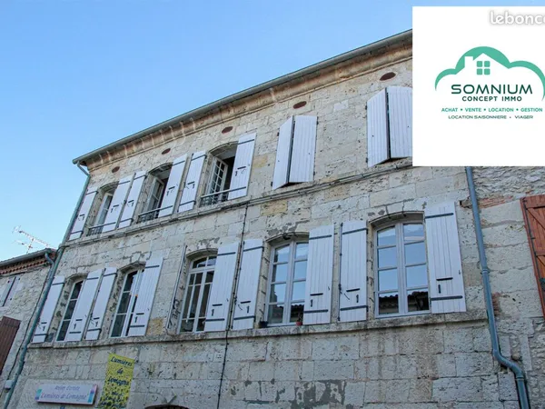 Maison 12 pièces 310 m²