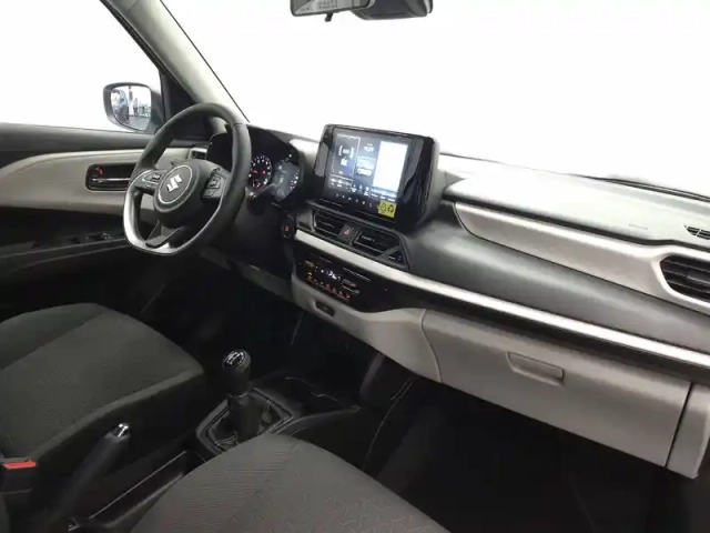 Suzuki Swift 1.2 dualjet hybrid — photo 10