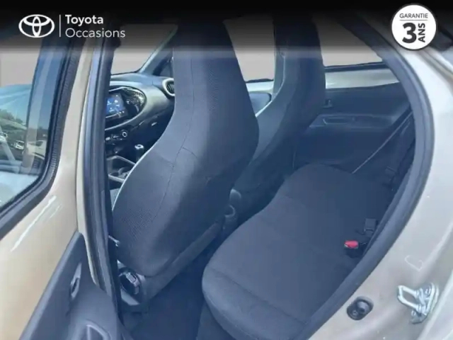 Toyota Aygo X 1.0 vvt-i 72ch design my24 — photo 12