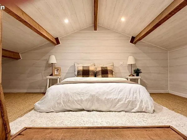 Loft atypique style maison avec mezzanine, 63m2 habitable, entièrement rénové- La Tranche sur Mer - 