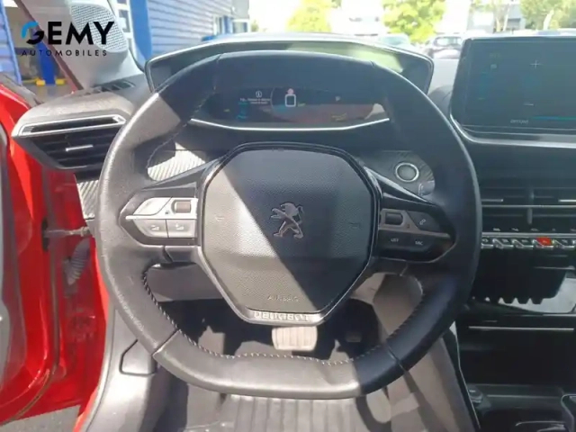 Peugeot 208 electrique 50 kwh 136ch — photo 13