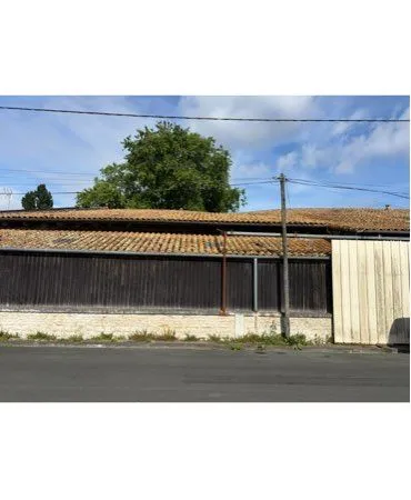 Local d’activité et entrepôt Vente Rochefort 1p 250m² 130000€