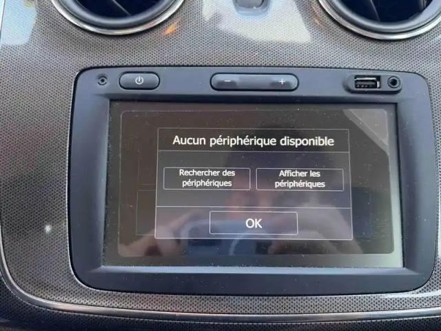 Dacia Sandero 1.5 blue dci 95ch stepway - 20 — photo 15