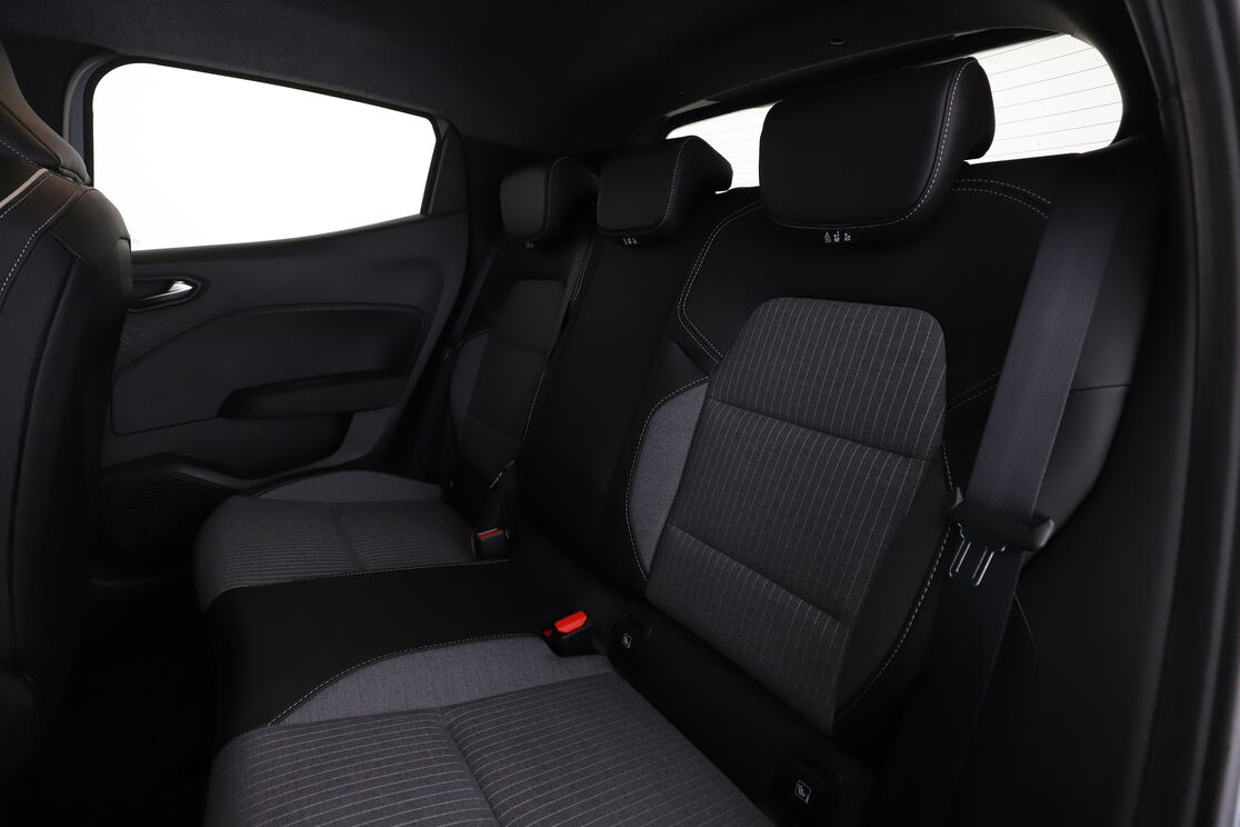 Renault Clio 1.0 TCe Techno — photo 13