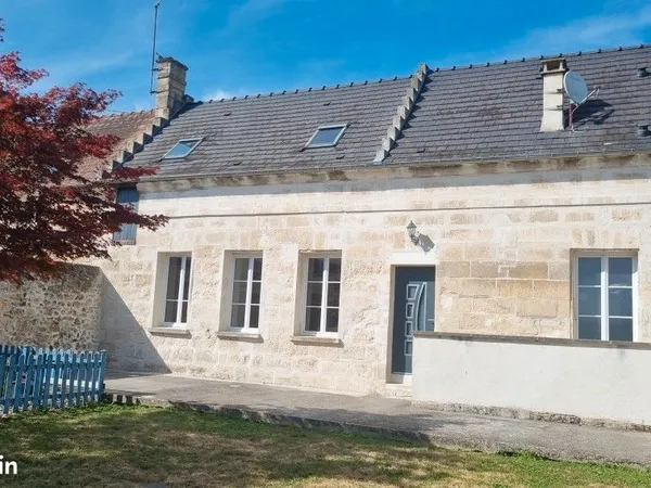 Charmante maison en pierre de taille - 105m2 - 3 chambres - jardin clos - Attichy
