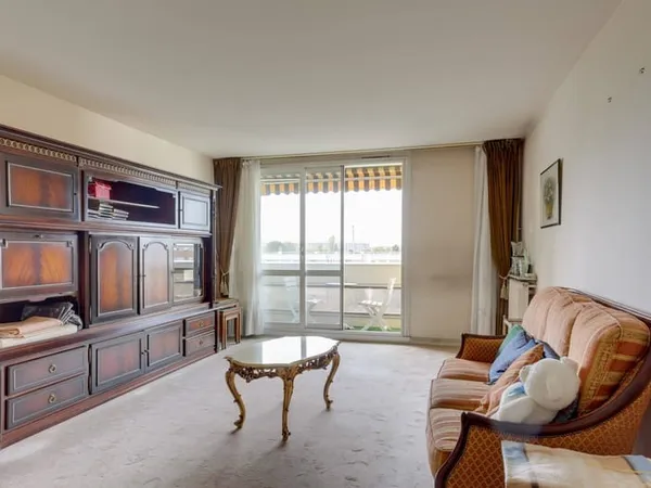 Appartement 4 pièces 81 m²