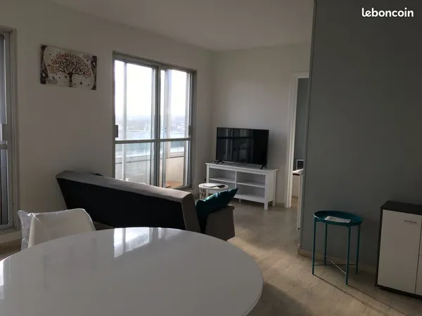 Appartement lumineux 4 chambres