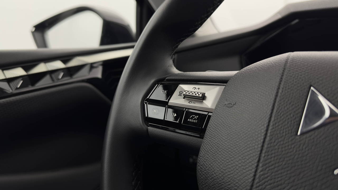 DS 4 Hybride 136 e-DCT6 — photo 22