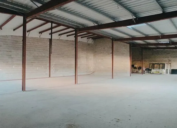 LOCAL D'ACTIVITE 218 m² BOURGOIN JALLIEU