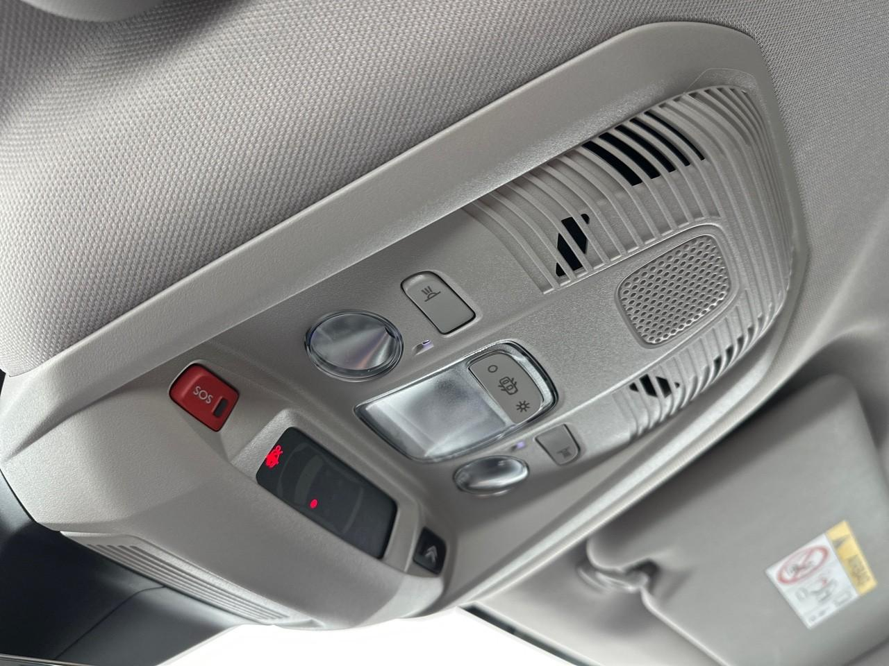 Citroën C5 Aircross hybride rechargeable 225 e-eat8 shine pack — photo 33