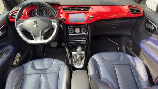 DS DS3 Cabriolet 1.2 PureTech 110 EAT6 - Ines De La Fressange – 2017 – 56442 km – Essence – Boîte Automatique — photo 23