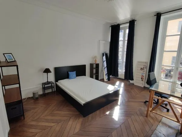 Loue colocation meublée 63m² 3 chambres - Etudiants à Versailles (78)