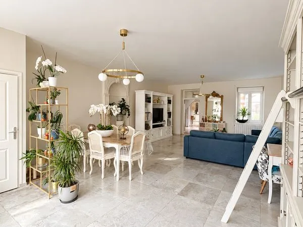 Maison familiale - 5 pièces - 155 m²