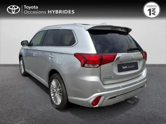 Mitsubishi Outlander phev twin motor business 4wd — photo 2