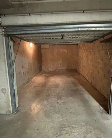 Garage fermé