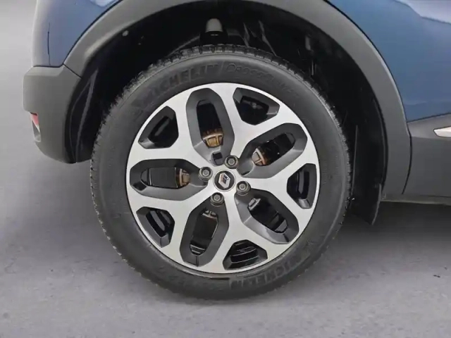 Renault Captur tce 130 fap — photo 91