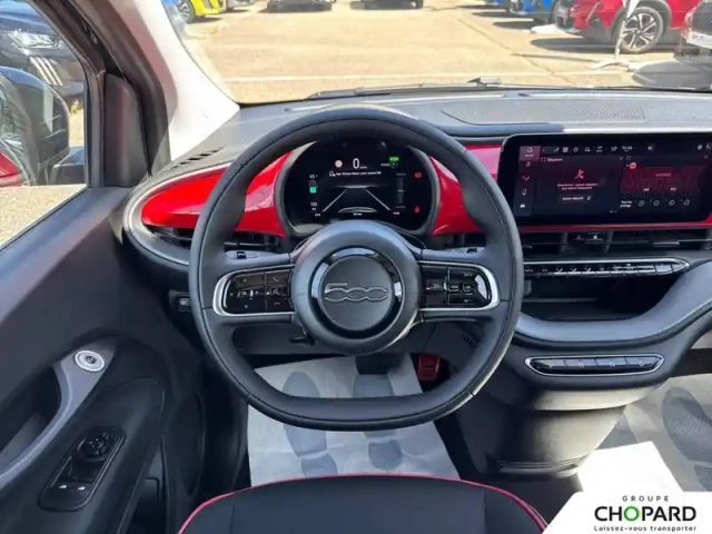 Fiat 500 c e 118 ch — photo 16