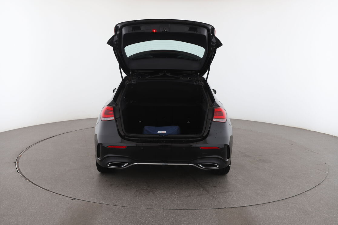 Mercedes-Benz Classe A 180 AMG Line 7G-DCT — photo 15