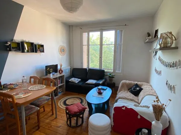 T2 meublé de 45m² à 10min à pied du centre ville