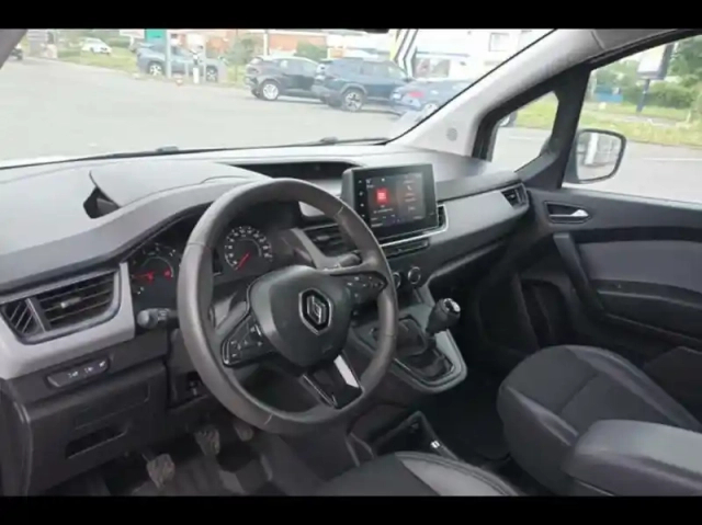 Renault Kangoo van 1.3 tce 130ch extra - 22 5cv — photo 13