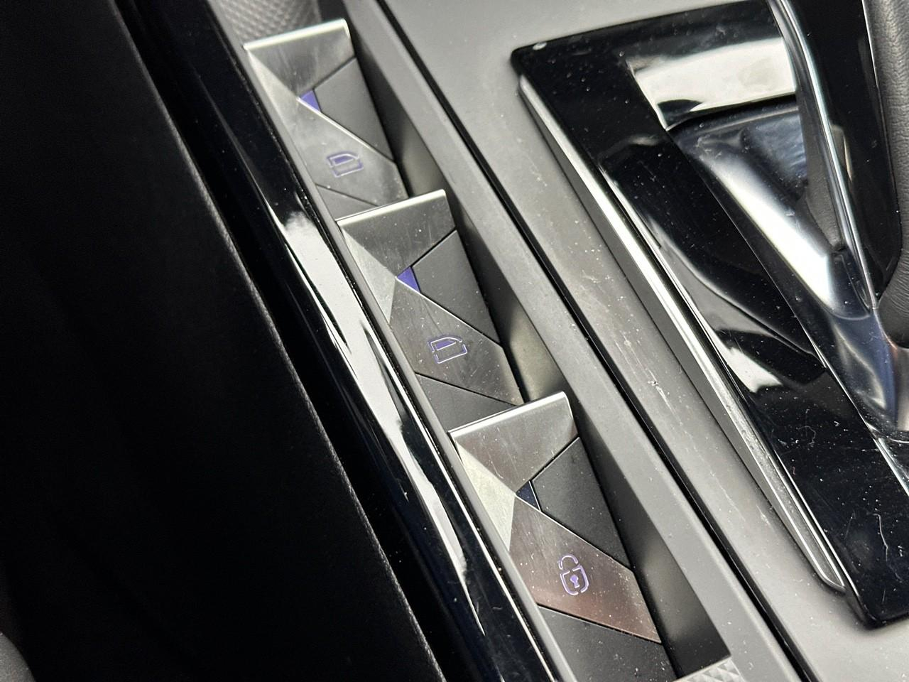 Ds Ds 3 crossback puretech 130 eat8 performance line+ — photo 28