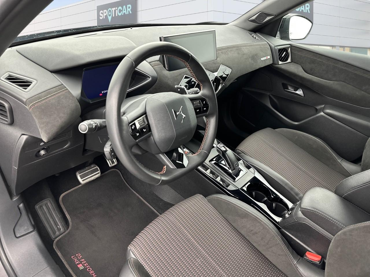 Ds Ds 3 crossback puretech 130 eat8 performance line+ — photo 9