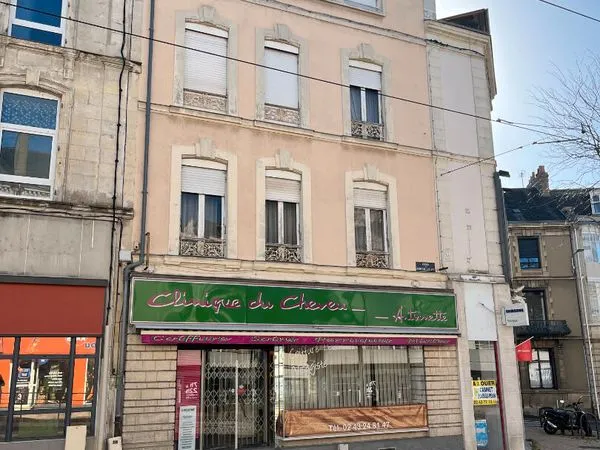 Immeuble 12 pièces 340 m²