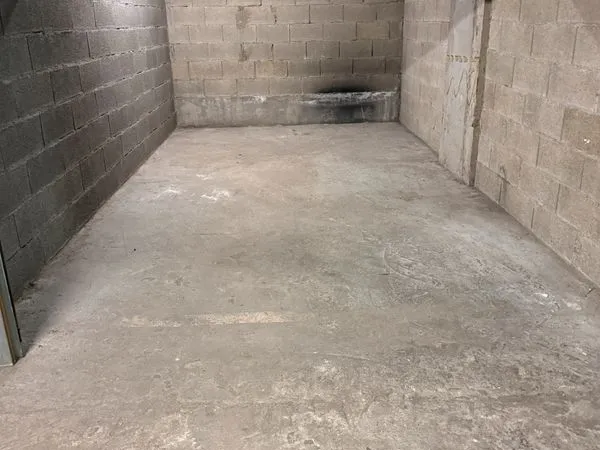 Garage fermé