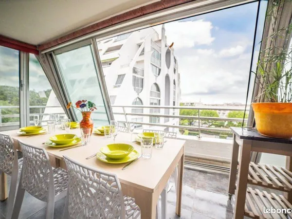 Rare en location à l'année Appartement spacieux et lumineux à La Grande Motte