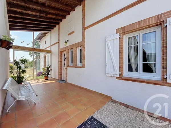 Maison 7 pièces 280 m²