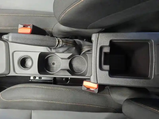 Dacia Duster tce 150 4x2 edc — photo 24
