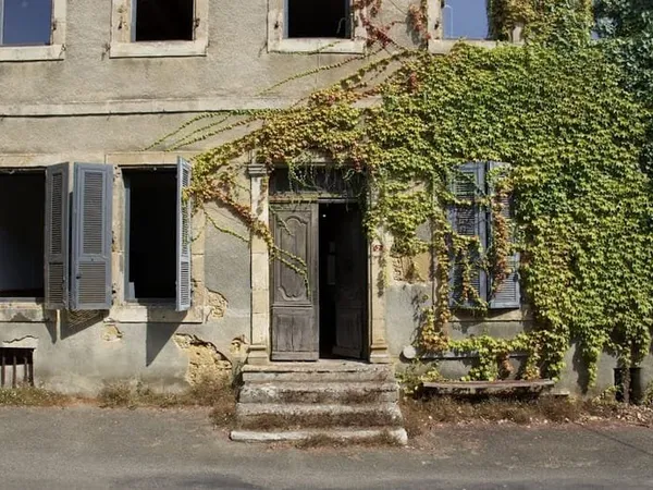 Maison 9 pièces 450 m²