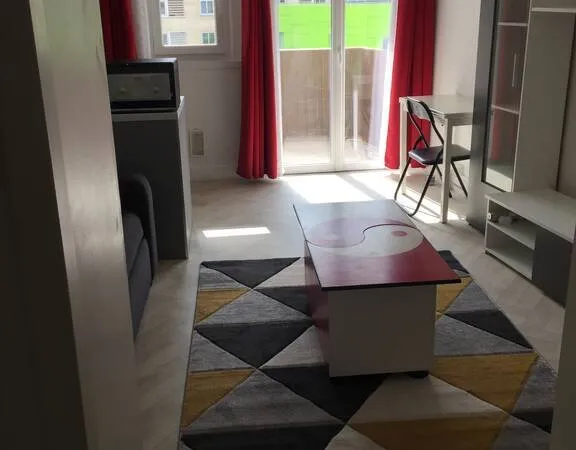 Studio 1 pièce 22 m²