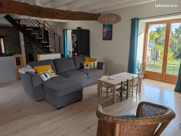 Longère rénovée 5 pièces 139m²