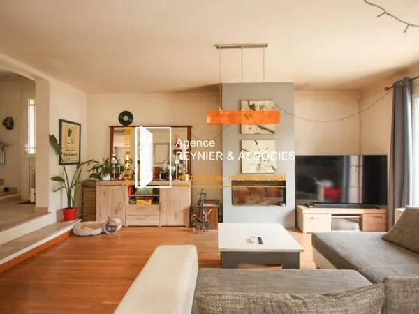 Villa 6 pièces 129 m²