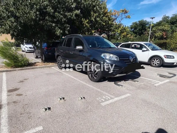 Parking 12 m²