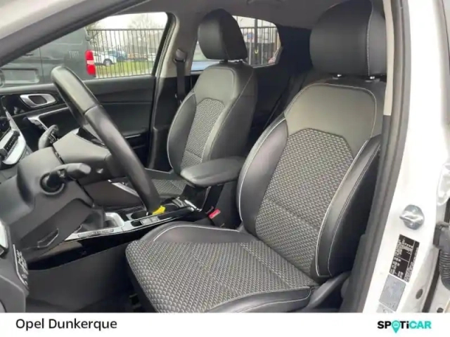 Kia Xceed 1.0 t-gdi 120ch active my22 — photo 7