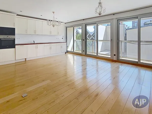 Appartement Paris 3 pièce(s) 89.1 m2