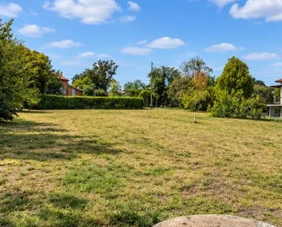 TERRAIN à SAINT JEAN. Opportunité rare dans ce secteur de Toulouse