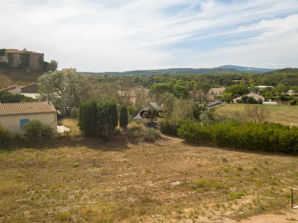 Terrain en lotissement 721 m²