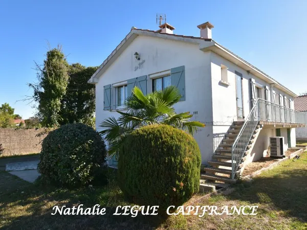 Maison 9 pièces 147 m²