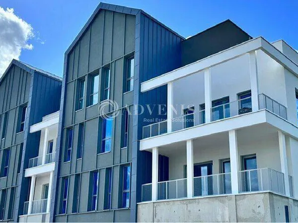 Bureaux 627 m²