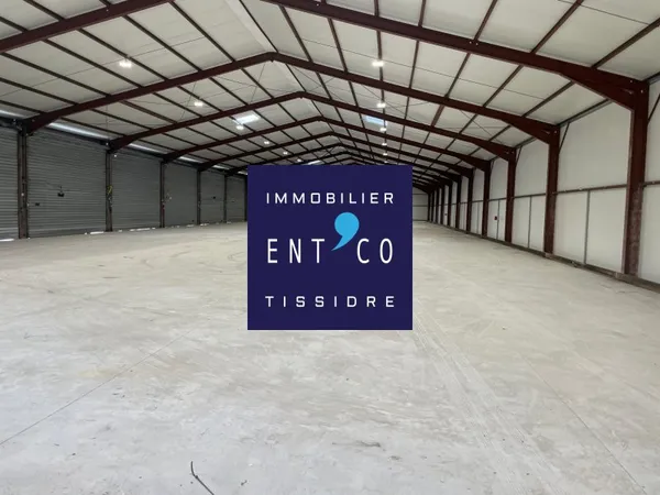Local commercial 1680 m²