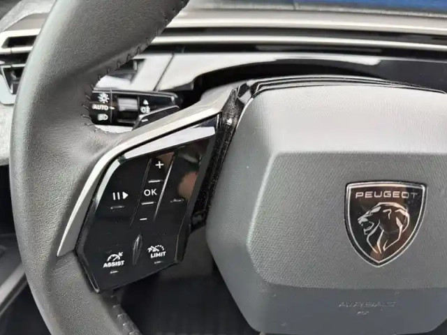 Peugeot 3008 electrique 210 ch 73 kwh — photo 23