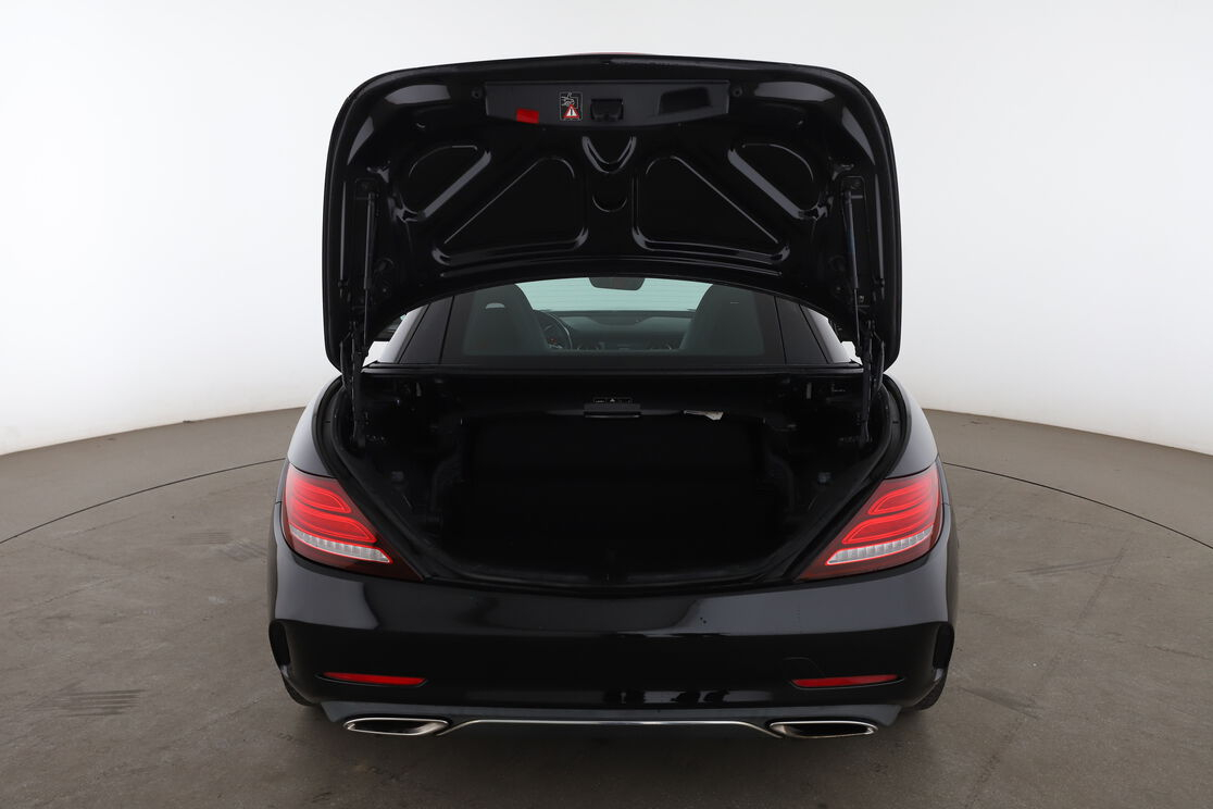 Mercedes-Benz Classe SLC 200 Sportline 9G-Tronic — photo 14