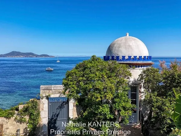 Propriété de Prestige . Toulon -La Mitre