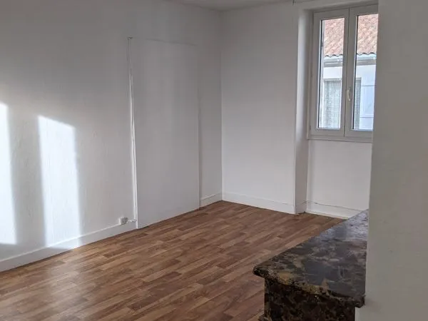 Location maison mitoyenne 80m2 avec jardin