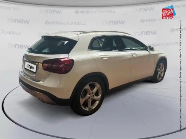 Mercedes Gla 180 intuition 7g-dct — photo 21