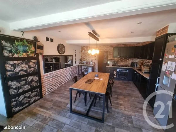 Maison 5 pièces 137 m²