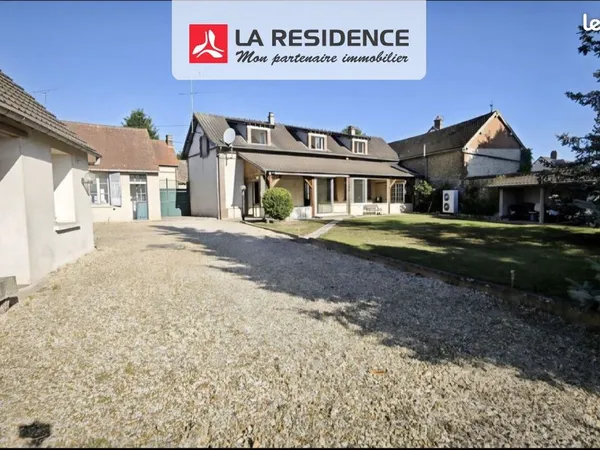 Maison de 8 pièces